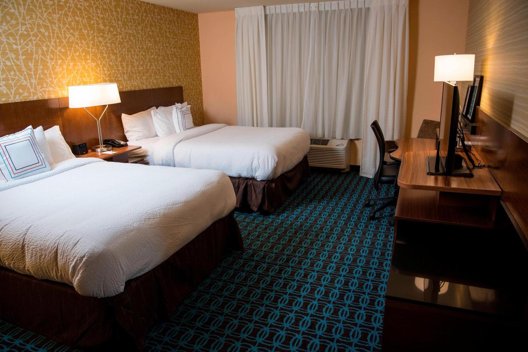 Fairfield & By Marriott Uptown/university Area 3*