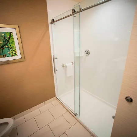 Fairfield Inn & Suites By Marriott Cincinnati Uptown/University Area Extérieur photo