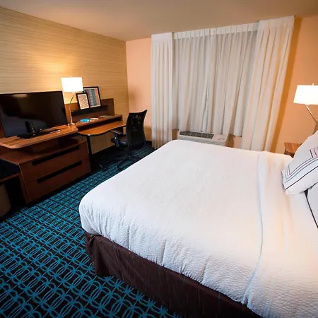 Fairfield Inn & Suites By Marriott Cincinnati Uptown/University Area Extérieur photo