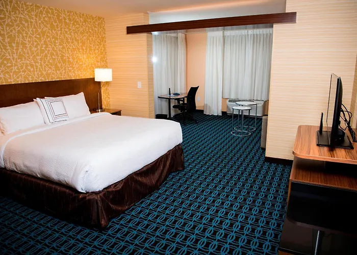 Fairfield Inn & Suites By Marriott Cincinnati Uptown/University Area