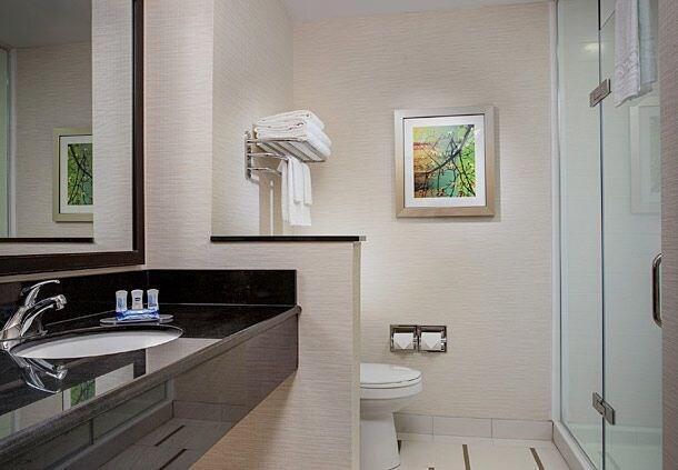 Fairfield & By Marriott Uptown/university Area 3*